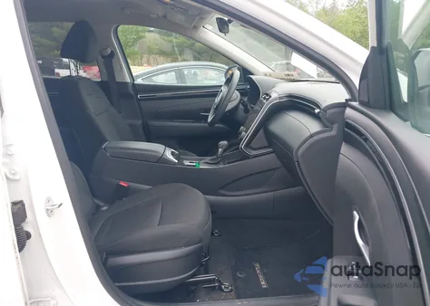 2022 Hyundai Tucson Sel z USA, uszkodzony, nr VIN 5NMJBCAE8NH123949